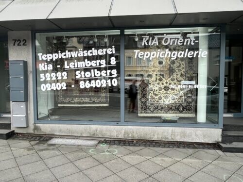 Kia Orient Teppichgalerie und Teppichwaescherei Ladenlokal Schaufenster Aachen